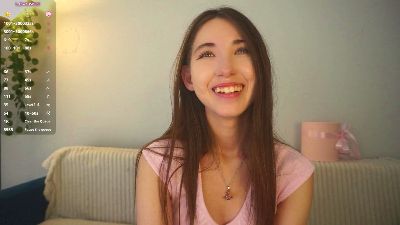 MonikaHerschell live cam on Cam4