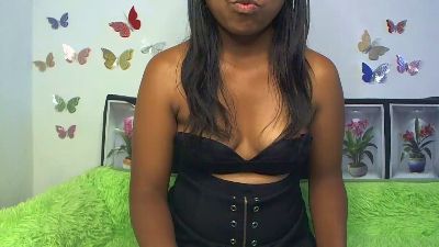 Monikan live cam on Cam4