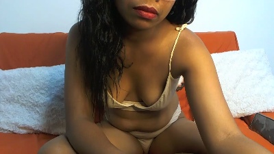 Monikan live cam on Cam4