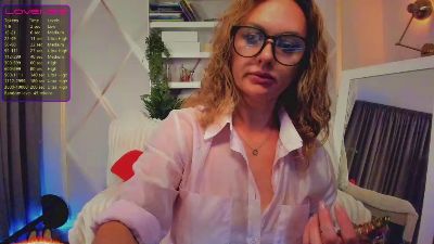 MonikaxPeach live cam on Cam4