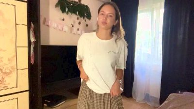 MonnieBusboom live cam on Cam4