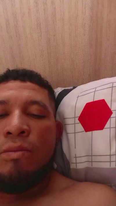 Monosqui live cam on Cam4