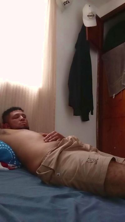 Monosqui live cam on Cam4
