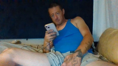 Monster8Dick live cam on Cam4