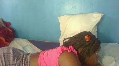 Montana_9 live cam on Cam4