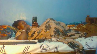 Montana_9 live cam on Cam4