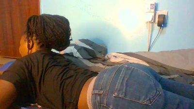 Montana_9 live cam on Cam4