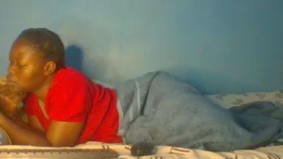 Montana_9 live cam on Cam4