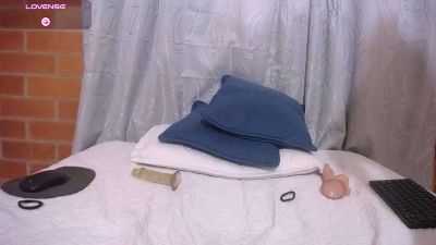 Montserrat_Jay live cam on Cam4