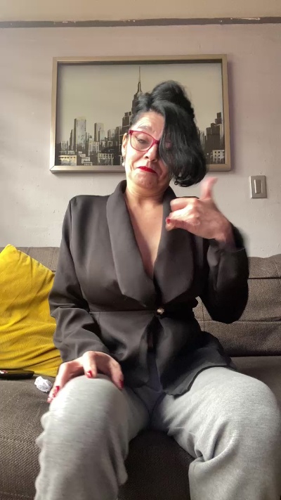 Monttychilena live cam on Cam4