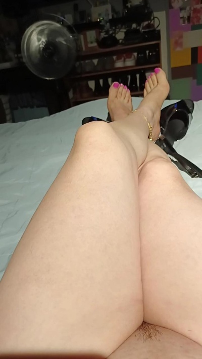 Monyaz live cam on Cam4