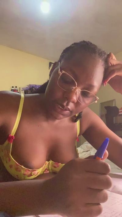 Moohna live cam on Cam4