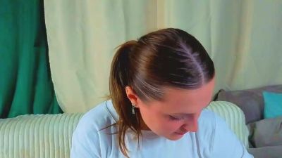MoonLagan live cam on Cam4