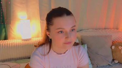 MoonLagan live cam on Cam4