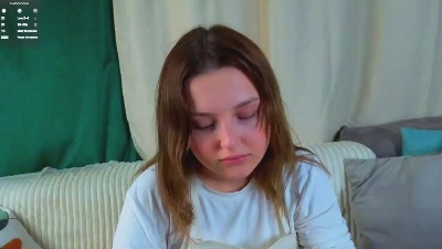 MoonLagan live cam on Cam4