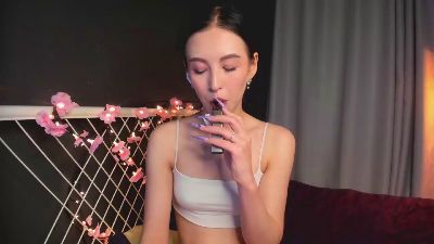 Moon_Silk live cam on Cam4