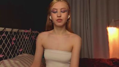 Moon_Silk live cam on Cam4