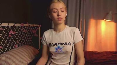 Moon_Silk live cam on Cam4