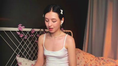 Moon_Silk live cam on Cam4