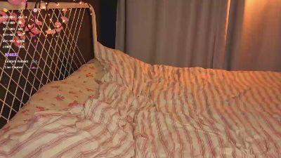 Moon_Silk live cam on Cam4