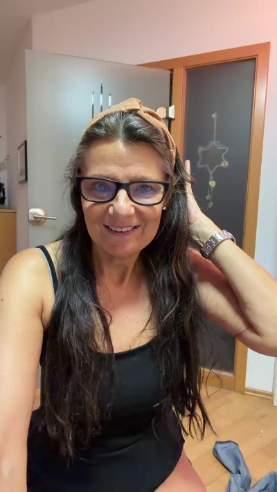 Moondancers1 live kobieta webcam from Germany