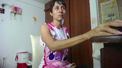 Moonlunita live cam on Cam4