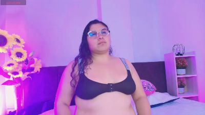 Moonnblue_ live cam on Cam4