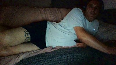 Moop75 live cam on Cam4