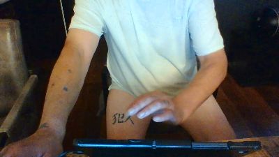Moop75 live cam on Cam4