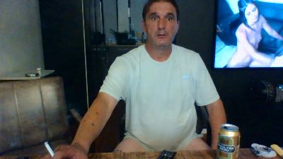 Moop75 live cam on Cam4