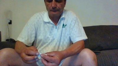 Moop75 live cam on Cam4