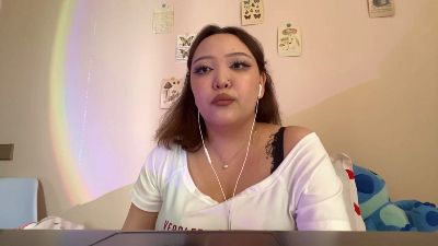 MoraDingfelder live cam on Cam4