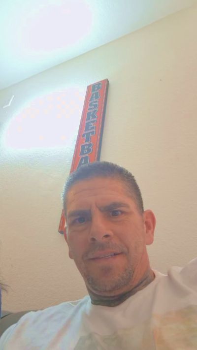 Moraangel5 live cam on Cam4