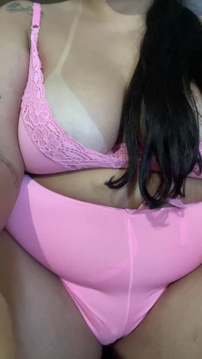 Morango93gg live cam on Cam4
