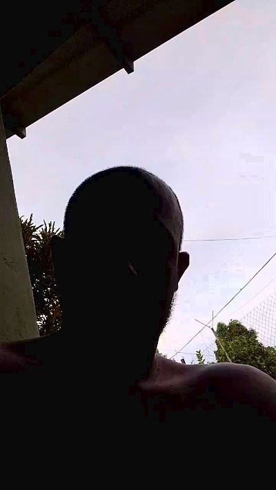 Morbo235 live cam on Cam4