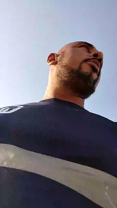 Morbo235 live cam on Cam4