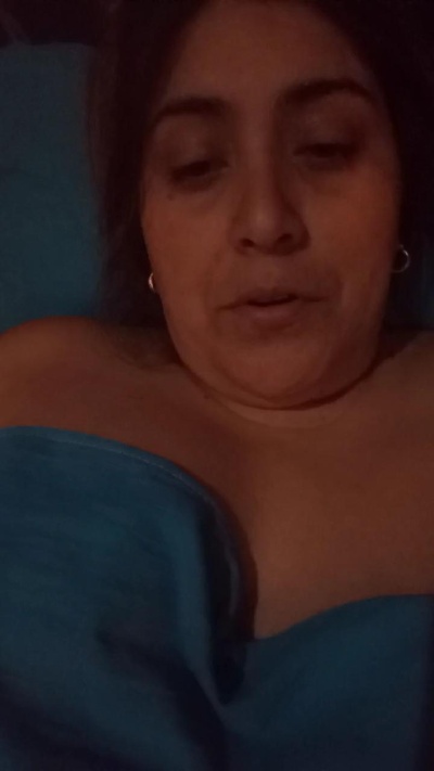 Moree33 live cam on Cam4