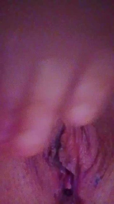 Morena79 live cam on Cam4