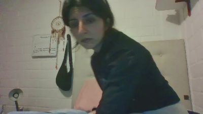MorenaGhotPvt live cam on Cam4