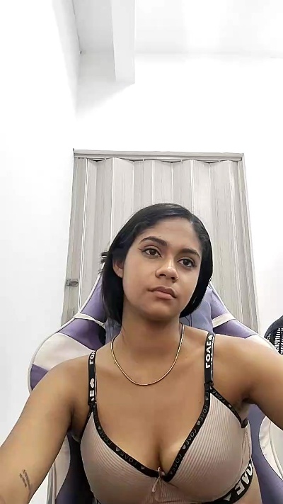 MorenaLorena live cam on Cam4