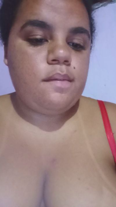 Morenabucetuda live cam on Cam4