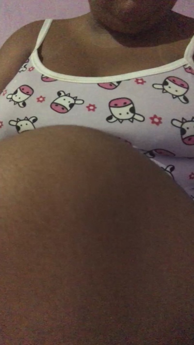 Morenabucetuda live cam on Cam4