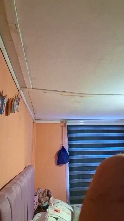 Morenarubia18 live cam on Cam4