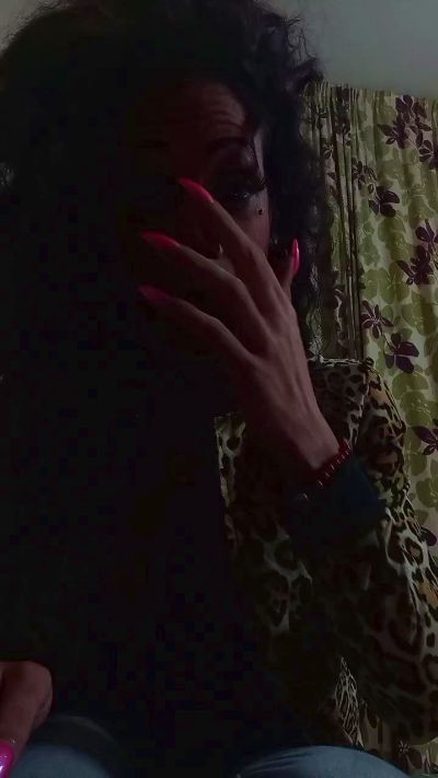 Morenatrx Live Webcam on Cam4