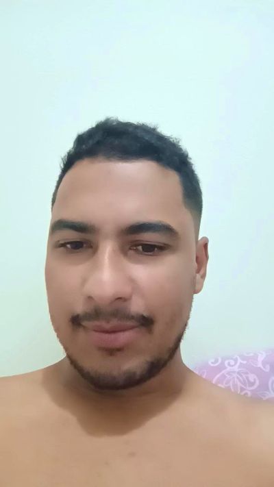 Morenin_fun live cam on Cam4