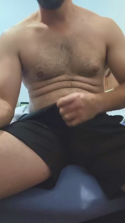 Moreno333222 live cam on Cam4