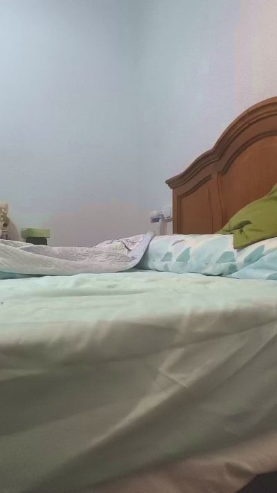 Moreno333222 live cam on Cam4