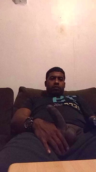 Moreno3xbby live cam on Cam4