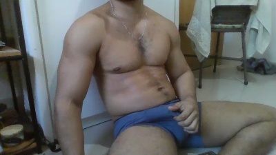 MorenoCarente live cam on Cam4
