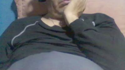 Morenochiler live cam on Cam4